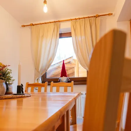 U Vincenta S Finskou Saunou A Altankom Alpehytte Hnilcik