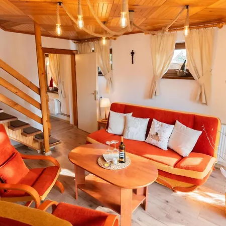 Alpehytte U Vincenta S Finskou Saunou A Altankom Hnilcik